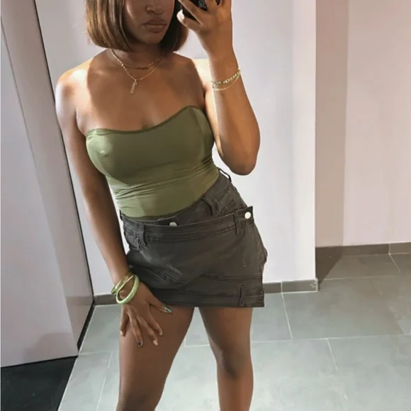 Black Denim Mini Skirt - Picture 4 of 4